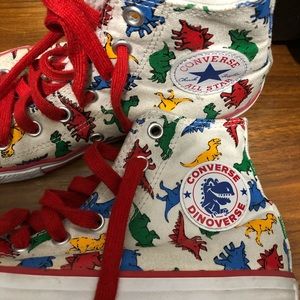 Kids Converse Dinoverse Chuck Taylor’s size 2